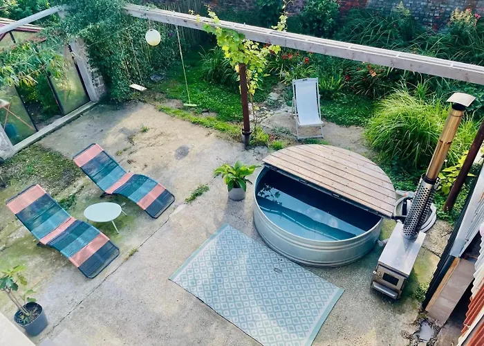 La Ronce * Экоссинн-д'Ангьен